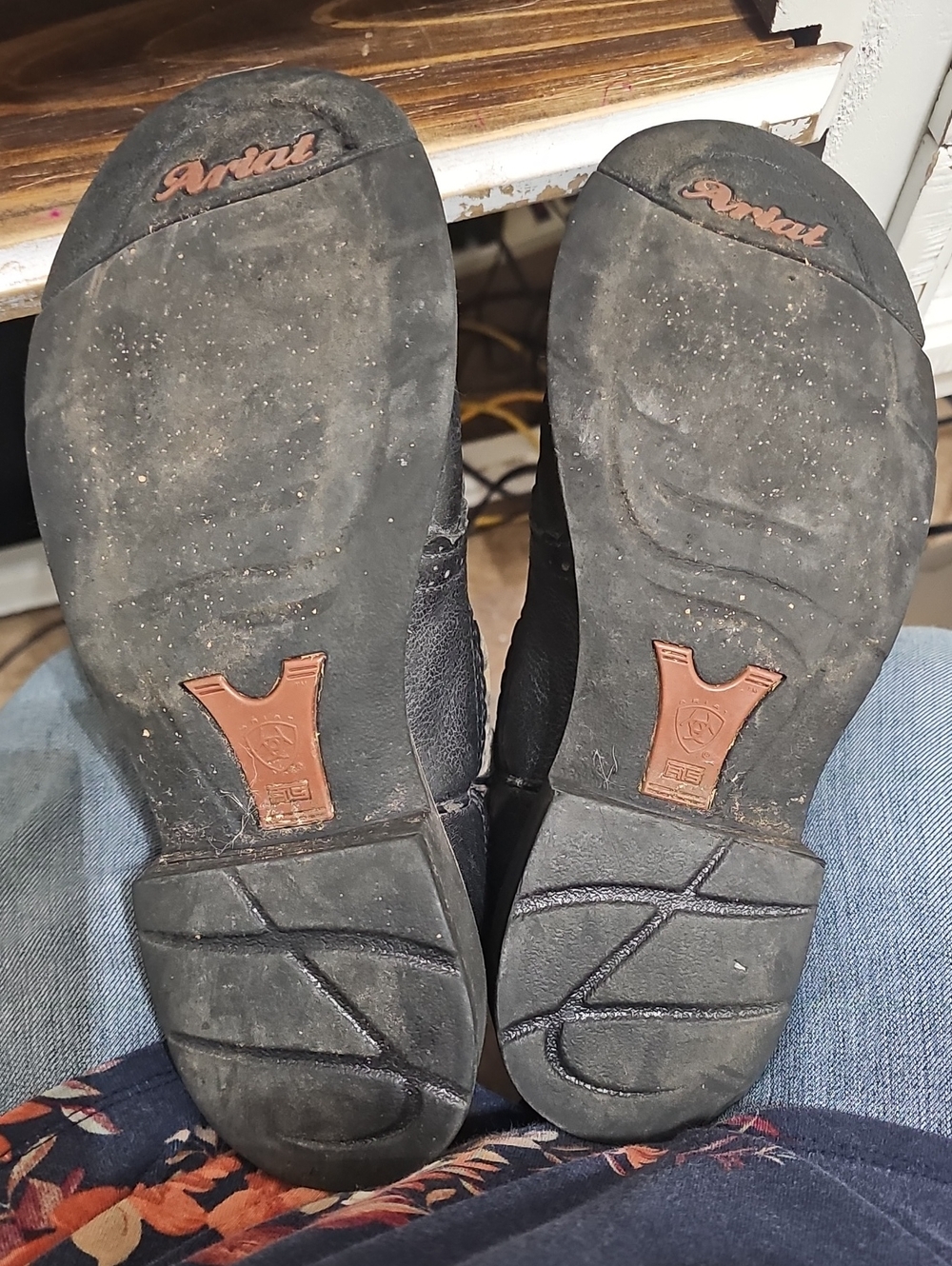Ariat Ladies Boots - Picture 2 of 2